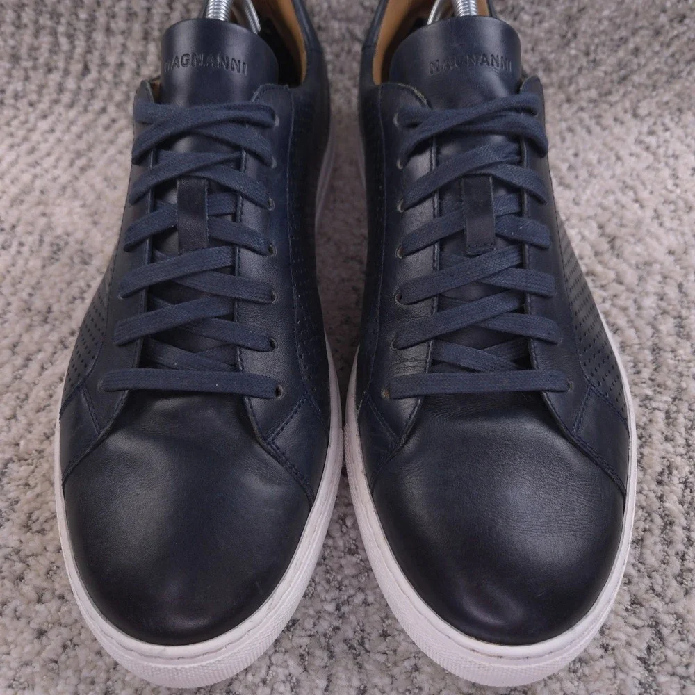 Magnanni Sneakers Mens Size 11 Elonso Perforated Leather Shoes Lace Up Trainers
